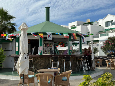 Poolbar